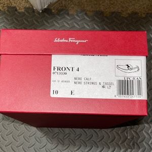 Salvatore Ferragamo Front 4 Mens US 10 E Nero Calf